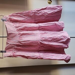 ✨️ 4 for $20 ✨️ NWOT! Striped Skirt 🩷